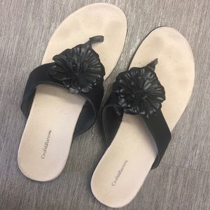Croft & Barrow women sandals size 7.5 black